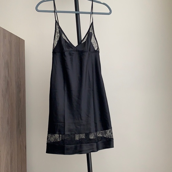 Victoria’s Secret lingerie size small 170/88A - Picture 2 of 11